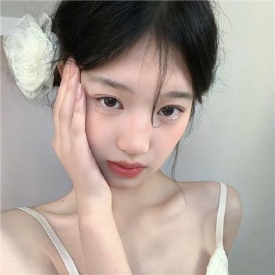 女佣